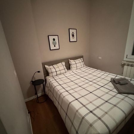 Central And Cosy Apartament Bologna Bagian luar foto