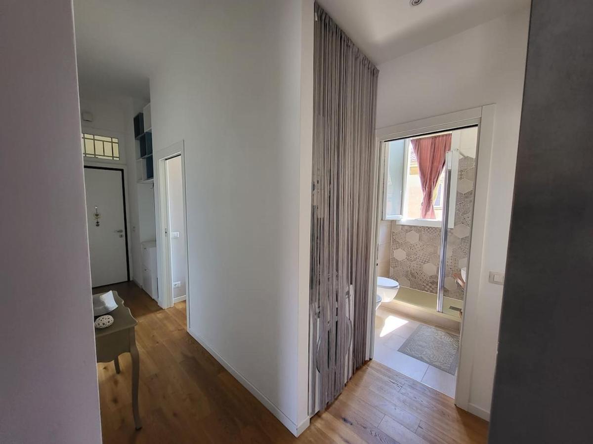 Central And Cosy Apartament Bologna Bagian luar foto