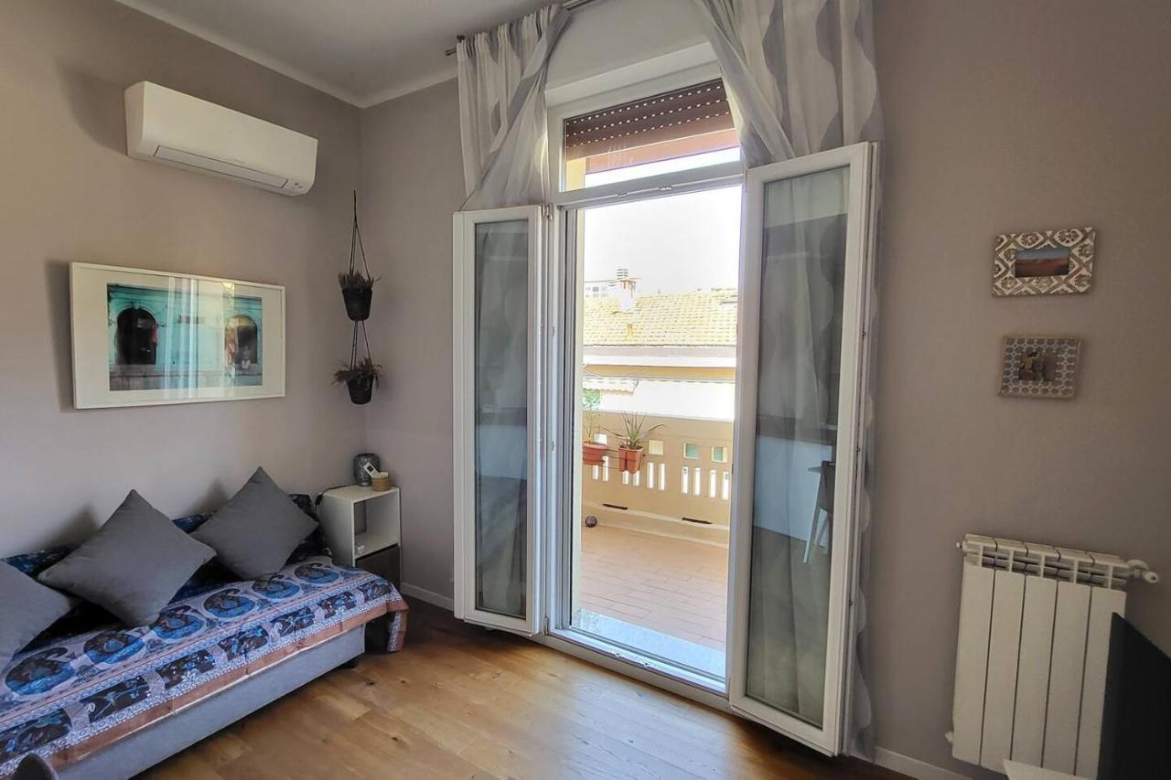 Central And Cosy Apartament Bologna Bagian luar foto