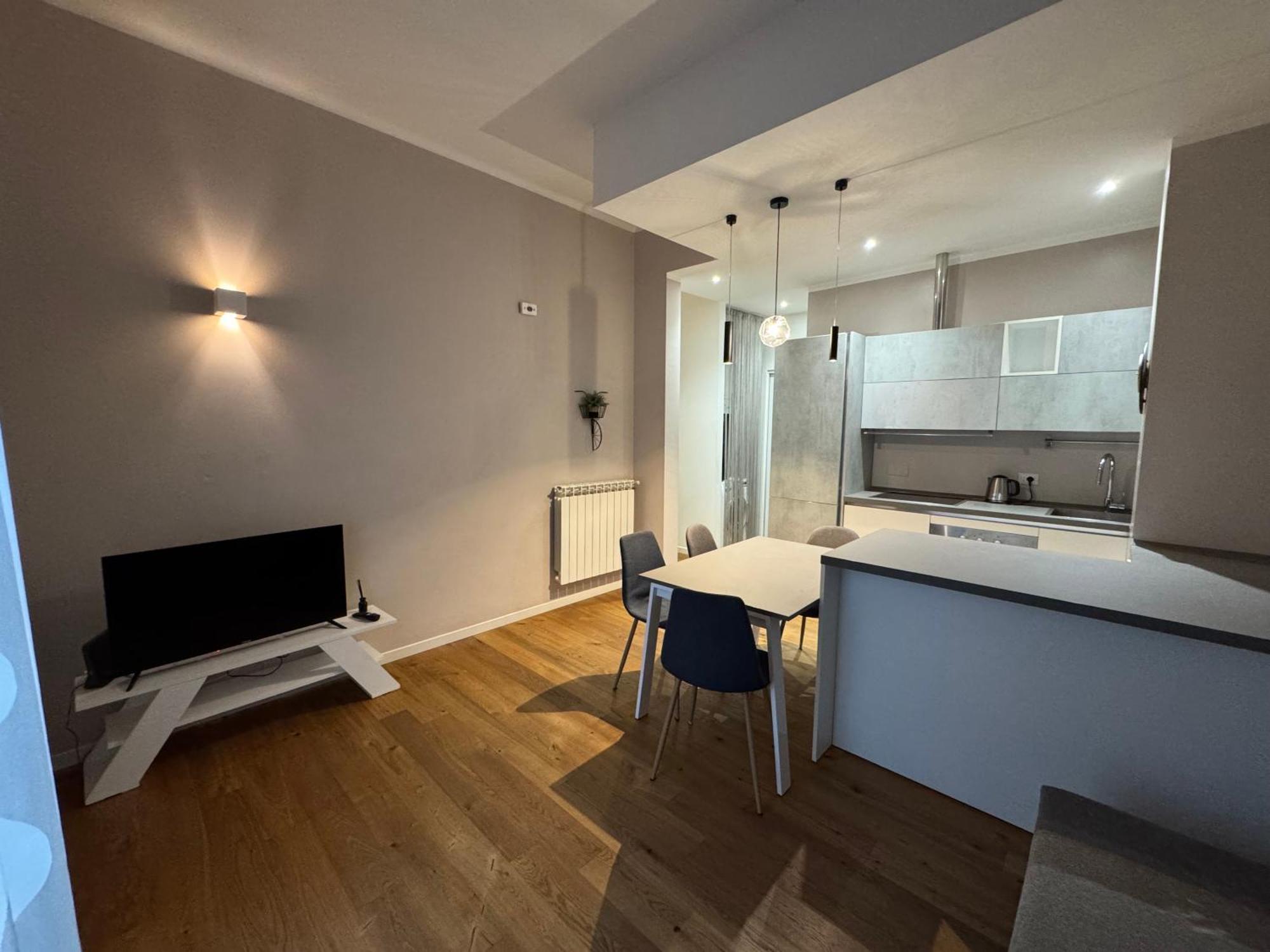Central And Cosy Apartament Bologna Bagian luar foto